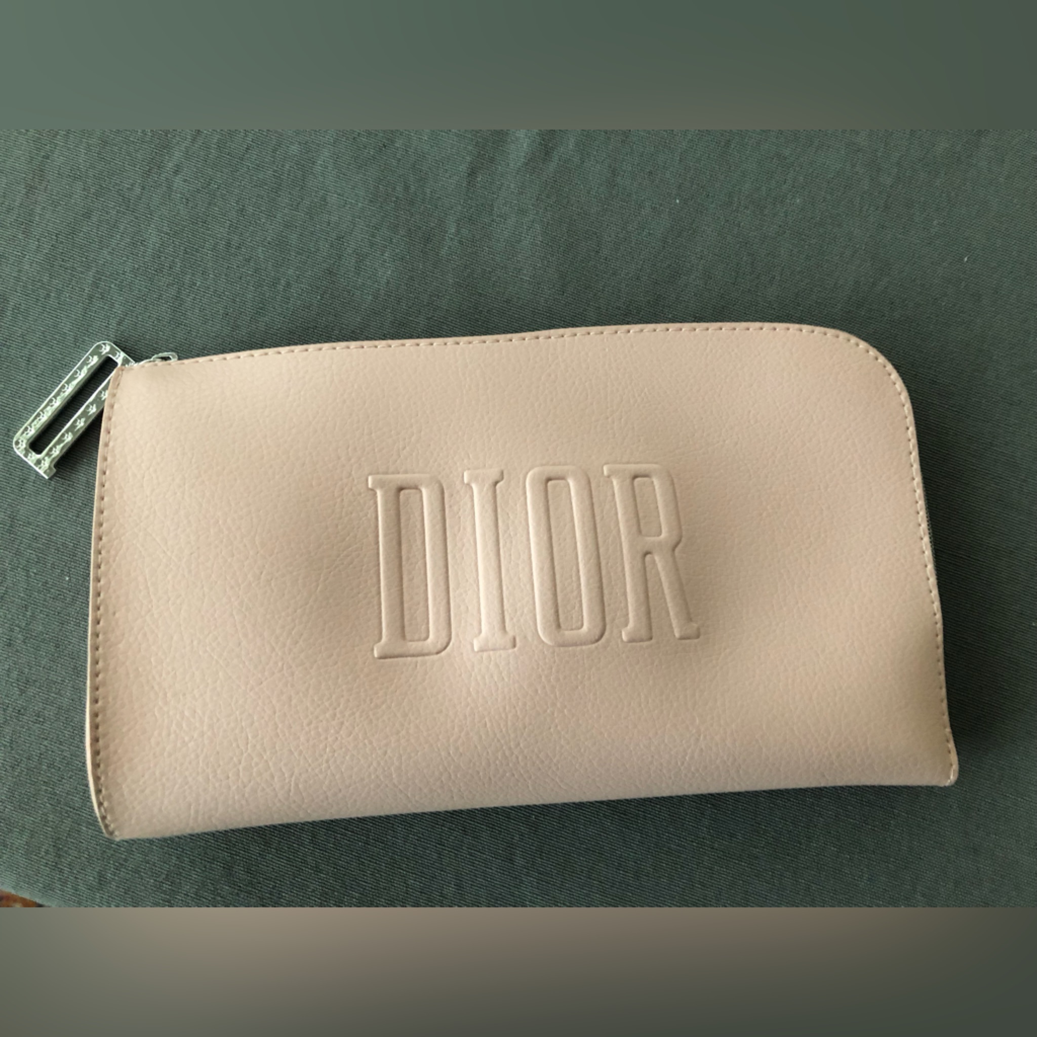 Beauty Pink Cosmetic Makeup Travel Pouch Clutch Bag New Vip Faux Leather